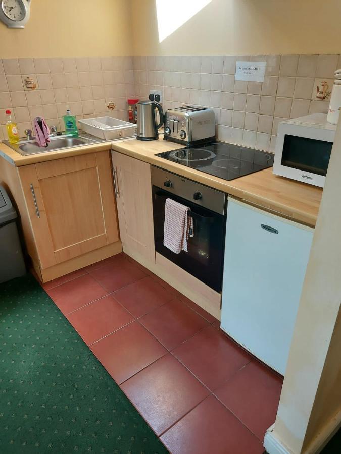 Edwards Cosy B&B Голуэй Экстерьер фото