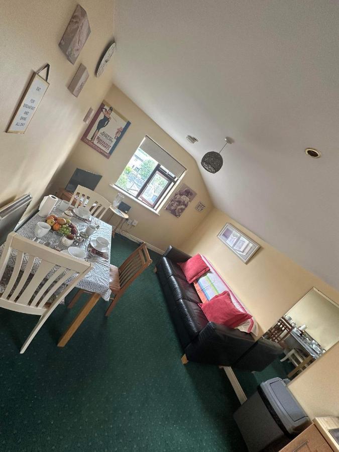 Edwards Cosy B&B Голуэй Экстерьер фото