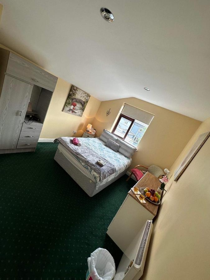 Edwards Cosy B&B Голуэй Экстерьер фото