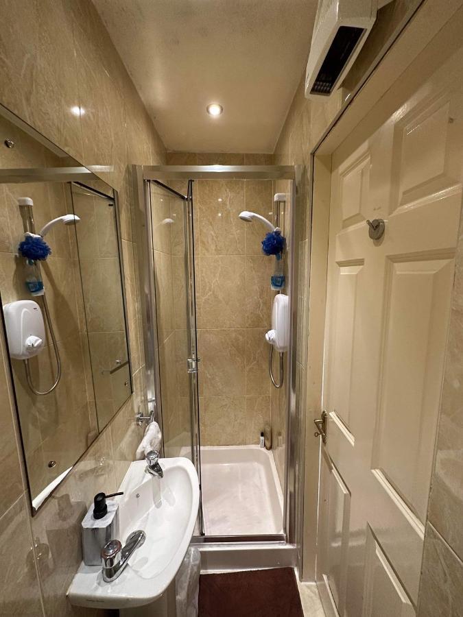 Edwards Cosy B&B Голуэй Экстерьер фото
