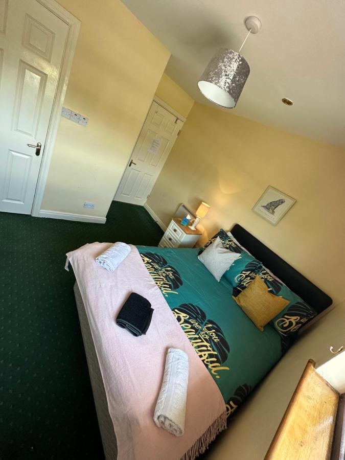 Edwards Cosy B&B Голуэй Экстерьер фото