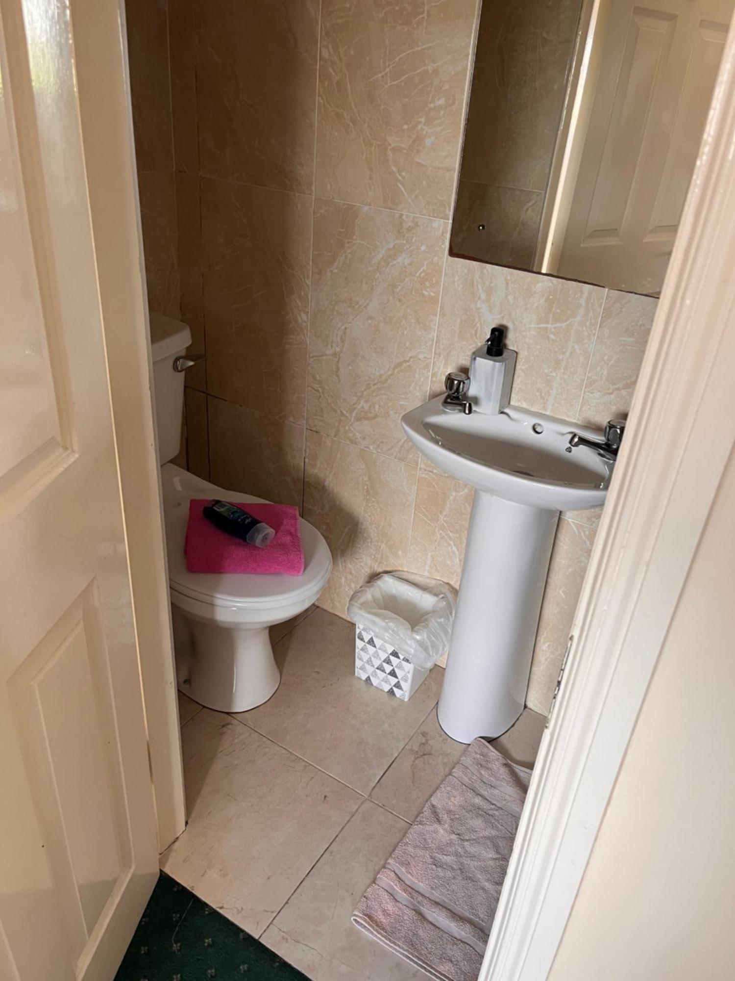 Edwards Cosy B&B Голуэй Экстерьер фото